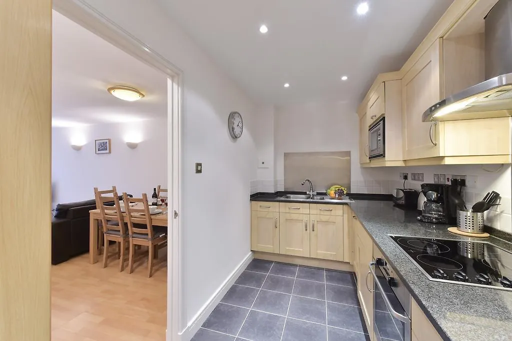 Beautiful 4-Bedroom Flat In London Bridge/Borough! Apartment