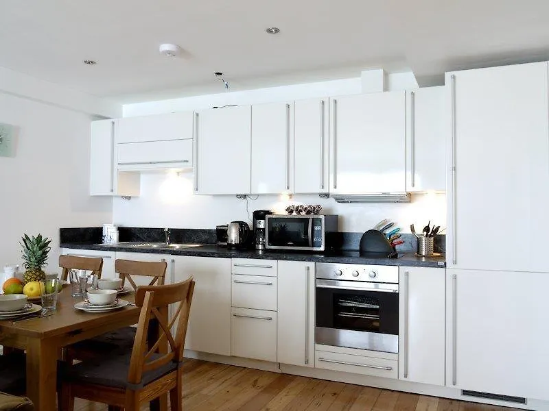 Apartment Beautiful 4-Bedroom Flat In London Bridge/Borough!