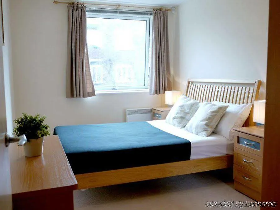 Beautiful 4-Bedroom Flat In London Bridge/Borough!