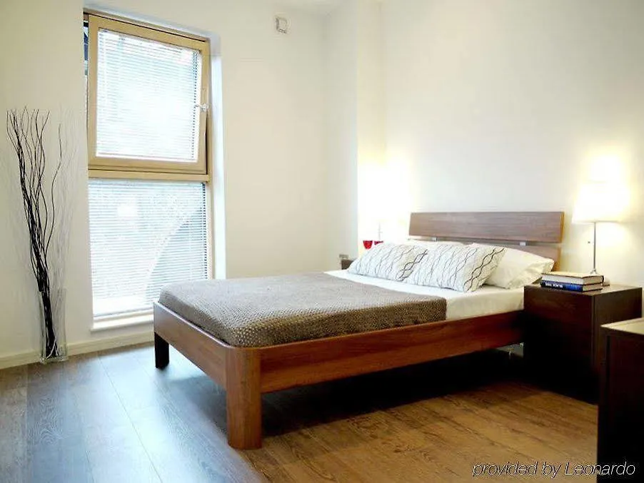 Beautiful 4-Bedroom Flat In London Bridge/Borough! 0*,  United Kingdom