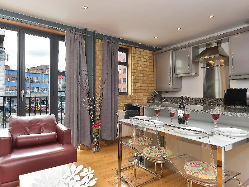 Beautiful 4-Bedroom Flat In London Bridge/Borough! Apartment